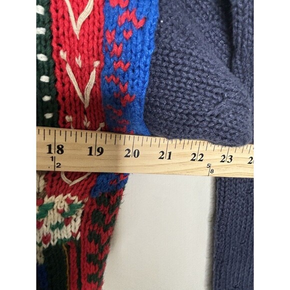 Vtg Casual Corner Womens Embroidered Cardigan Christmas Sweater Size M Knit - Picture 4 of 10